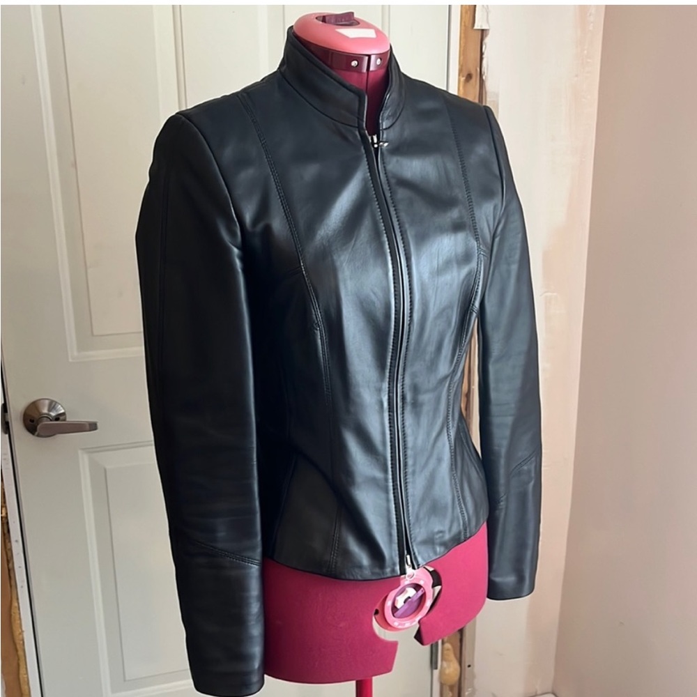 Sleek leather jacket, size XXS